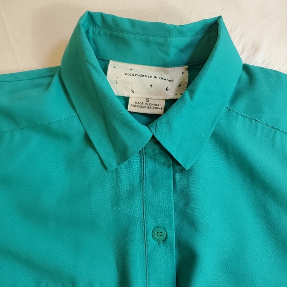 Turqoise Button-Up Top - Picture 2 of 10